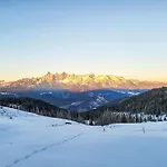 Διαμέρισμα Dachsteinblick By Interhome *