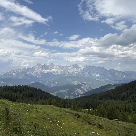 דירה Dachsteinblick By Interhome פורסטאו